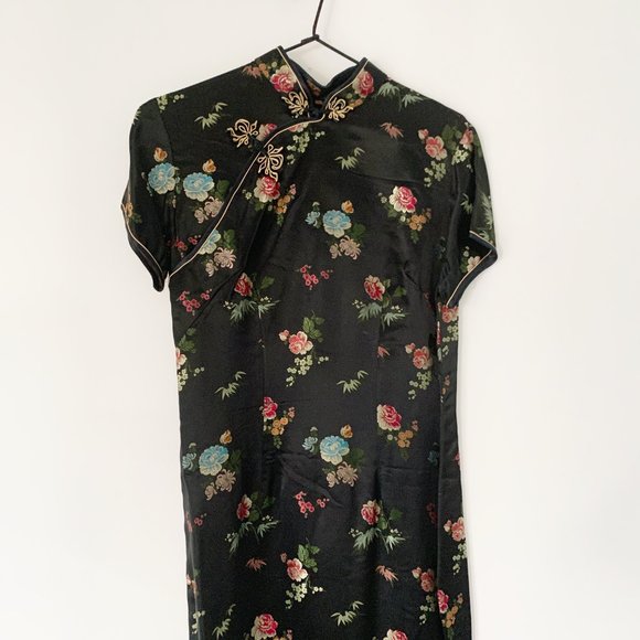 Vintage Cheongsam - Picture 3 of 4